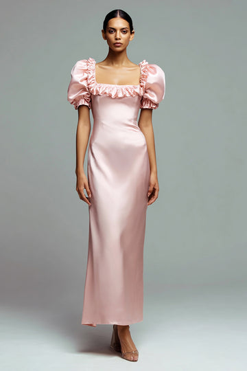 Robe longue formelle à volants en satin rose avec manches